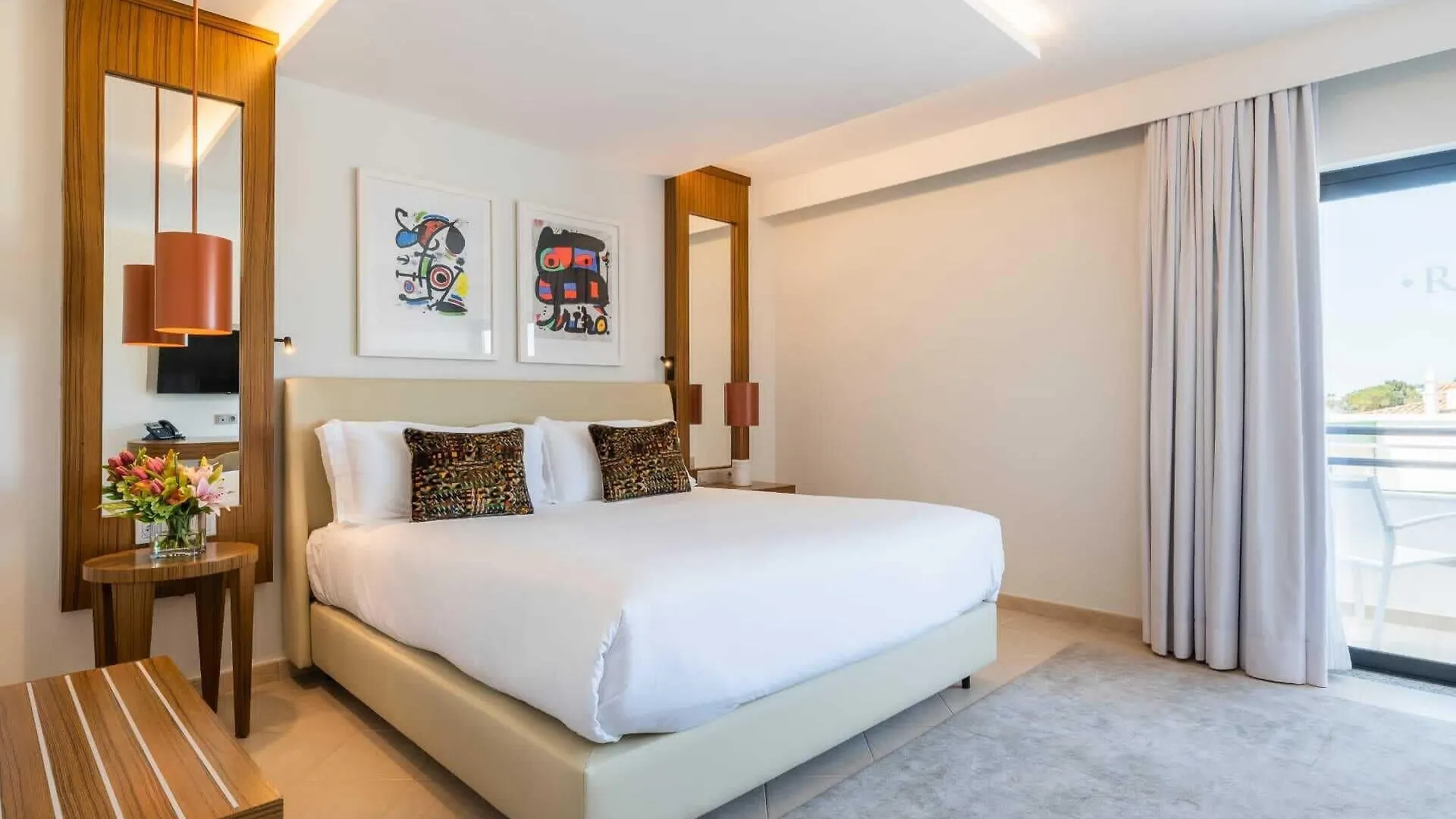 אלבופיירה Regency Salgados Hotel & Spa 4*,  פורטוגל